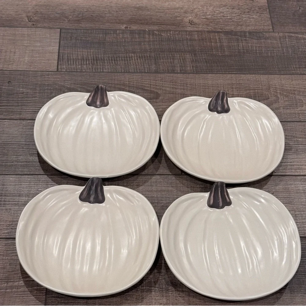 Pottery Barn Pumpkin Dinnerware & Serveware Barbara Eigen 4 Set Plates 9